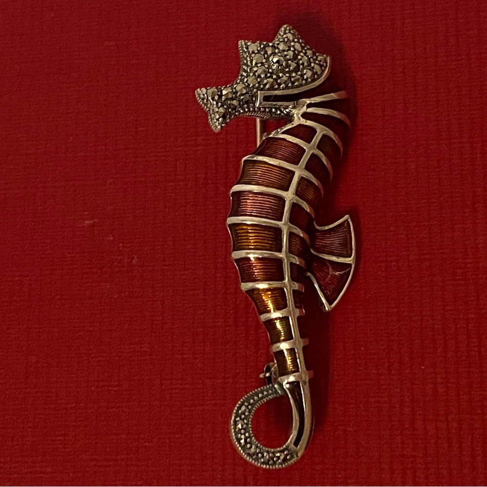 ACI BROOCH PIN SEAHORSE STERLING SILVER MARCASITE FACE TAIL BROWN ENAMEL BODY